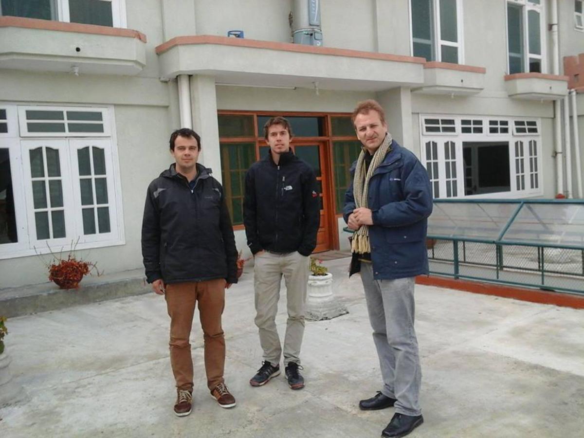 Stargaze Hotel&Apartment Abbottabad Esterno foto